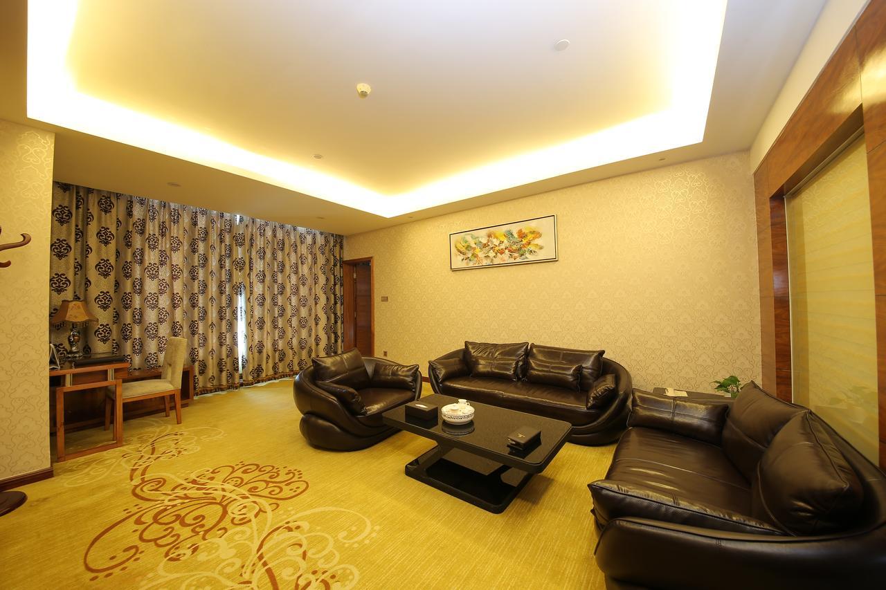 Oubon International Hotel Kanton Zewnętrze zdjęcie