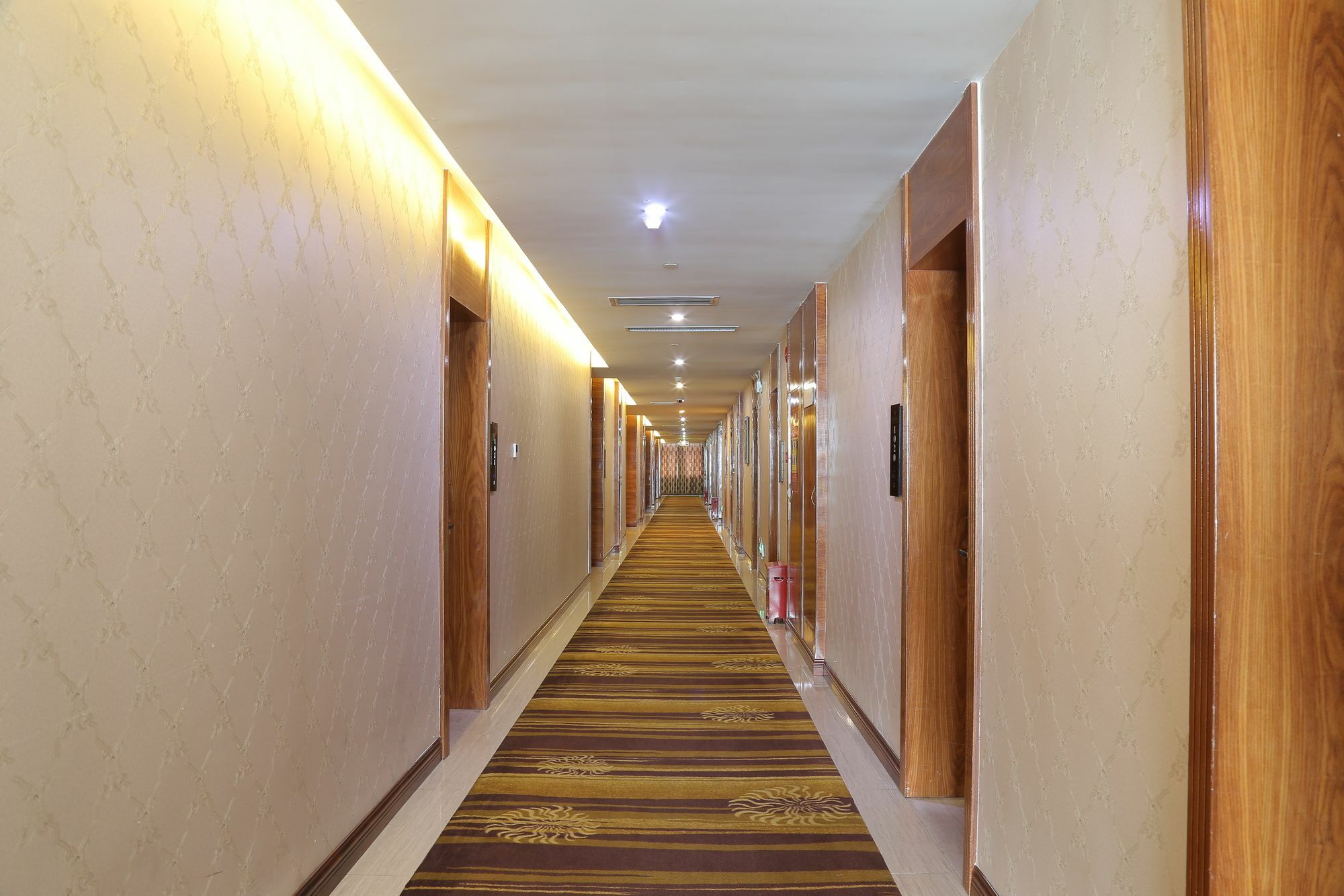 Oubon International Hotel Kanton Zewnętrze zdjęcie