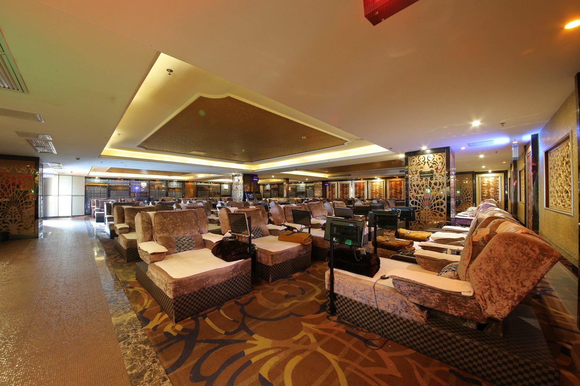Oubon International Hotel Kanton Zewnętrze zdjęcie