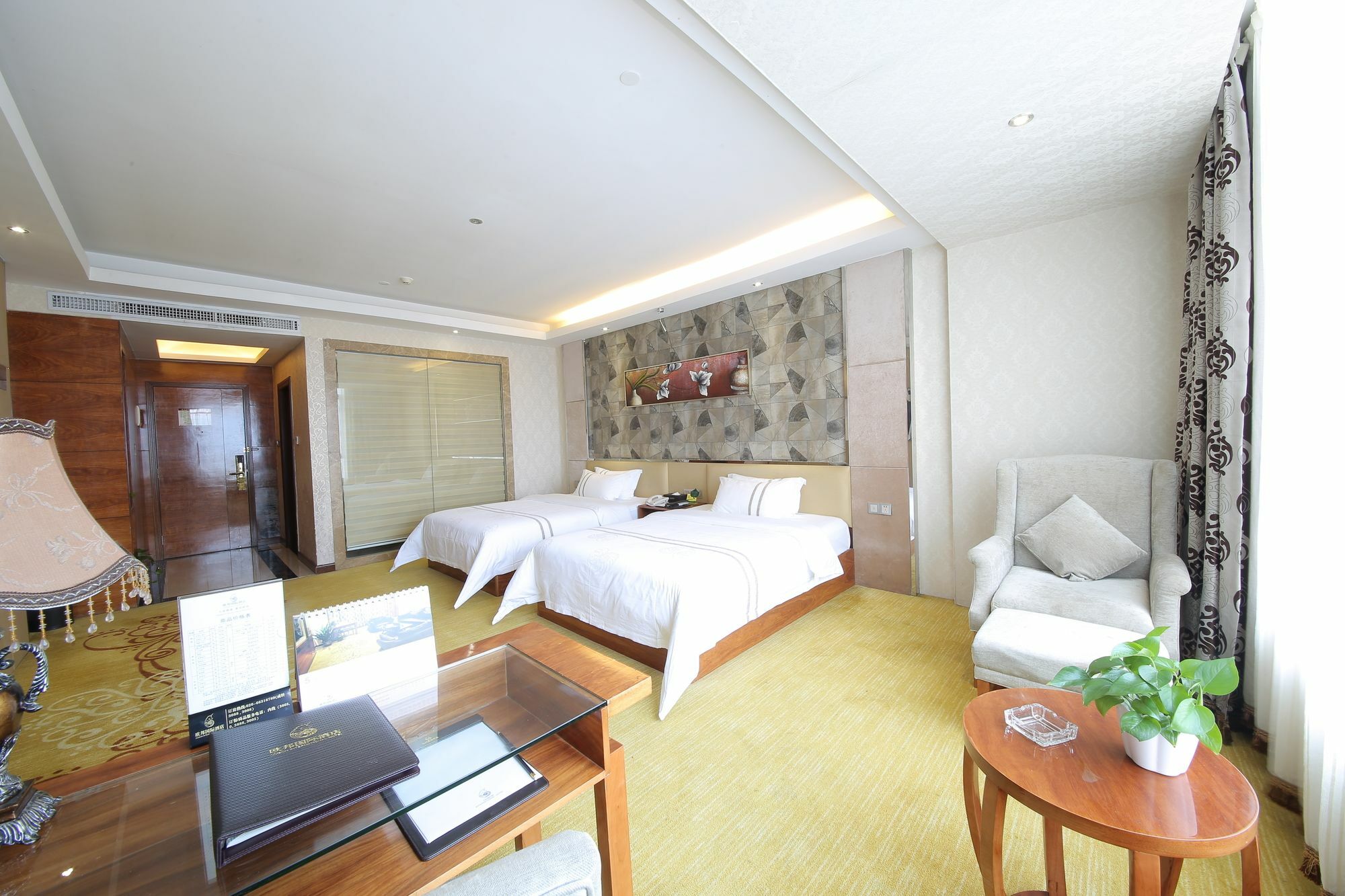 Oubon International Hotel Kanton Zewnętrze zdjęcie